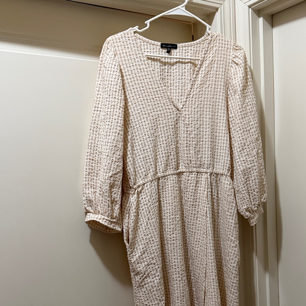 Chic Cream Long Sleeve Dress